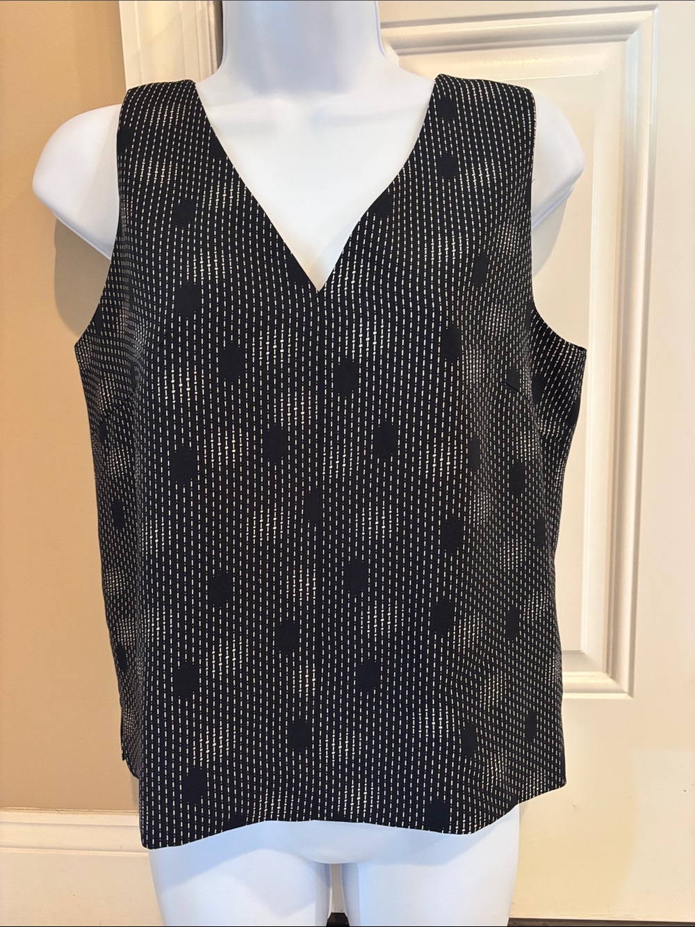 Harve Benard Black and White V-Neck Dot-Stripe Tank Top